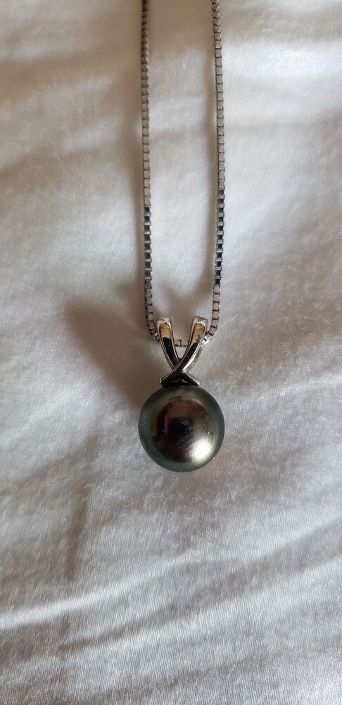 Tahitian Black Pearl Pendant by George Necula